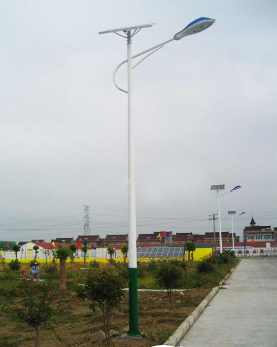 北区6米特价太阳能路灯